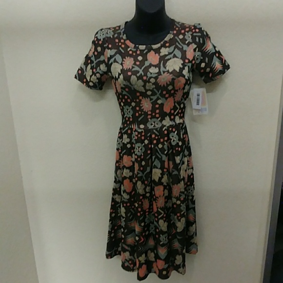 LulaRoe Floral Jacquard Amelia Dress - Picture 4 of 8